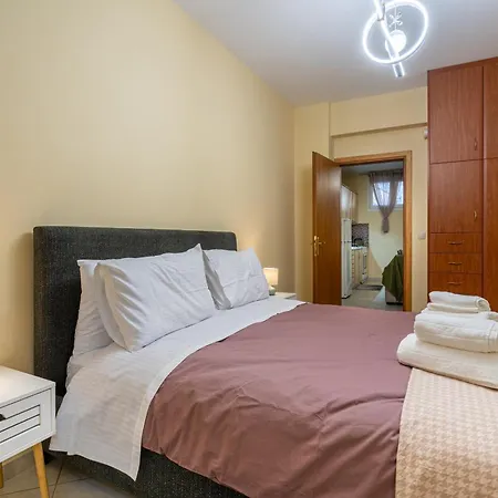 50 Cube - Mountain Nook קרפניסיון